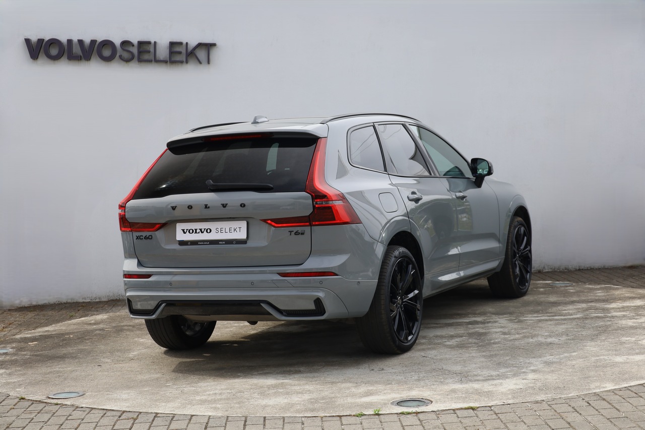 XC60 T6 Black Edition Hibrido Plug-in Plus Dark