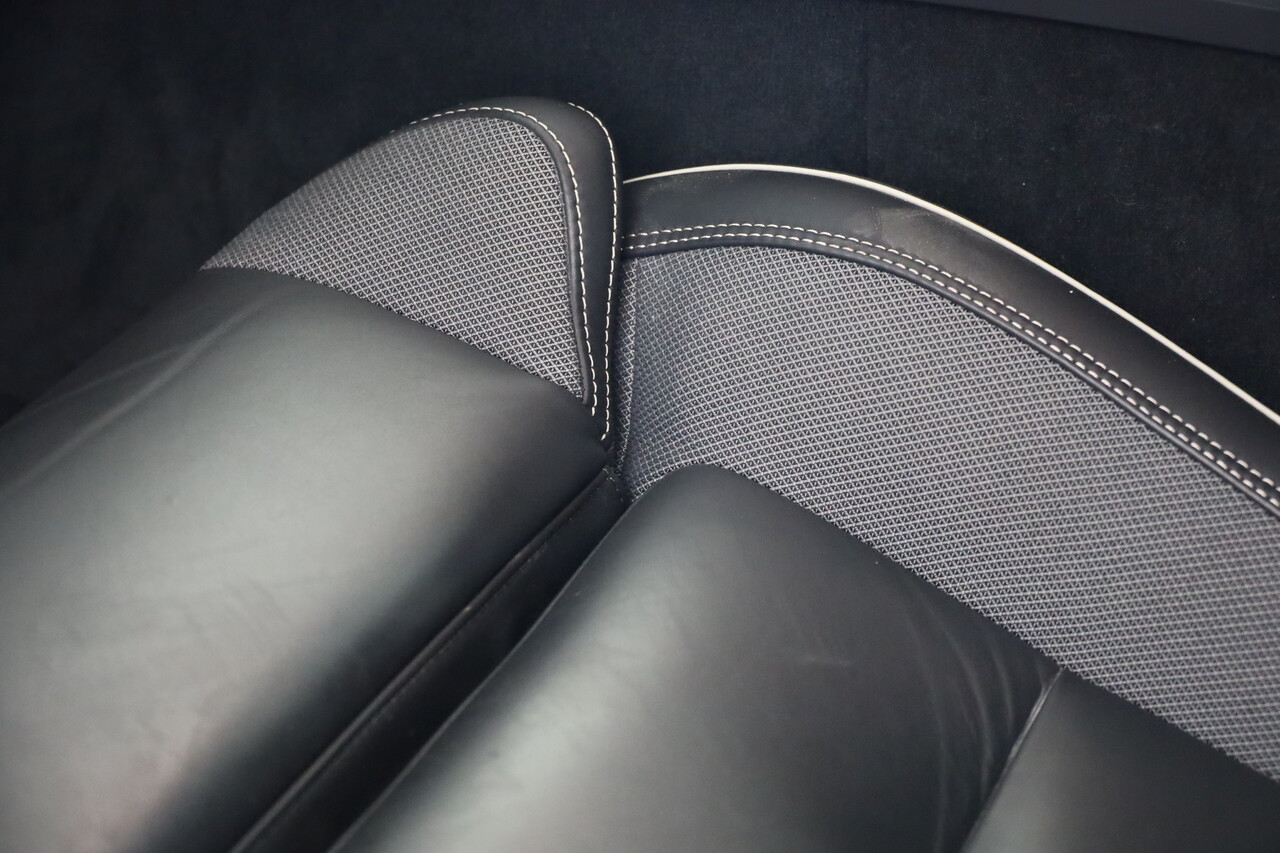 XC60 T6 Black Edition Hibrido Plug-in Plus Dark
