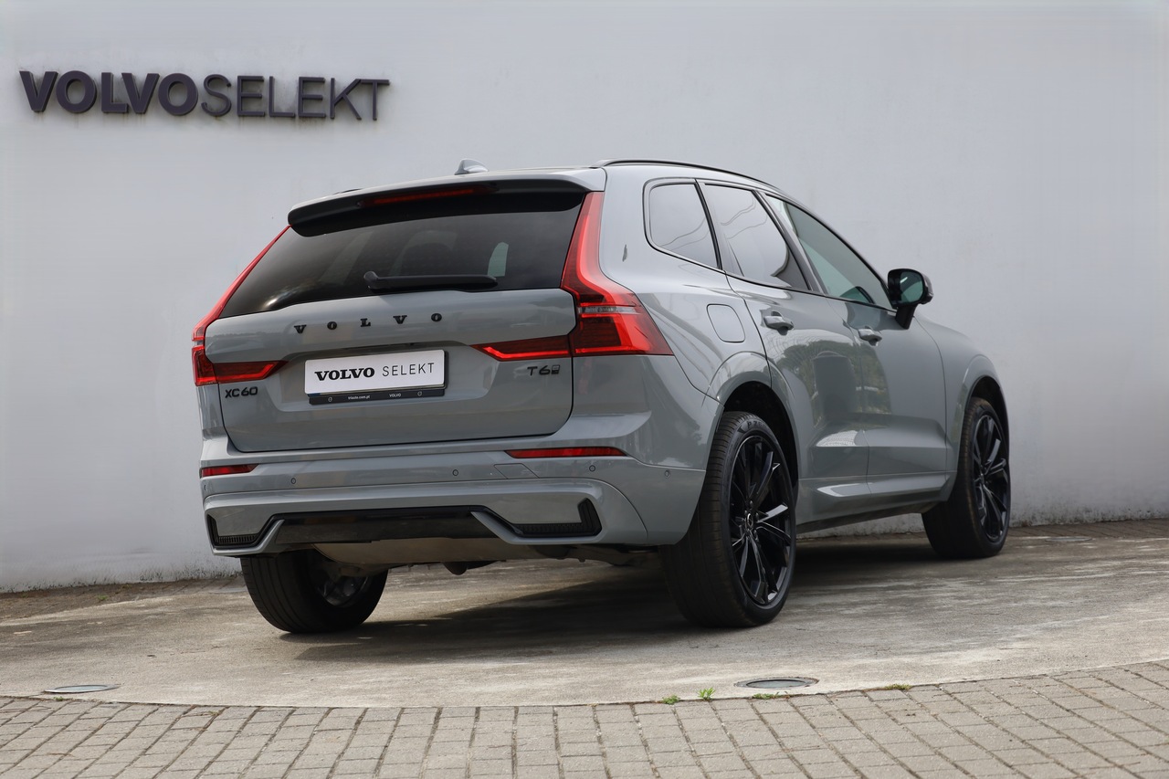 XC60 T6 Black Edition Hibrido Plug-in Plus Dark