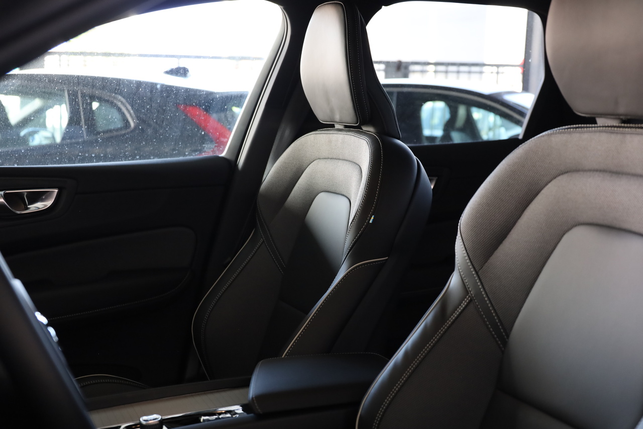 XC60 T6 Hibrido Plug-in Black Edition Plus