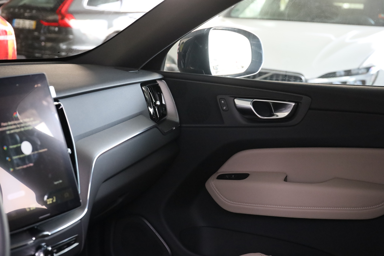 XC60 T6 Hibrido Plug-in Core 