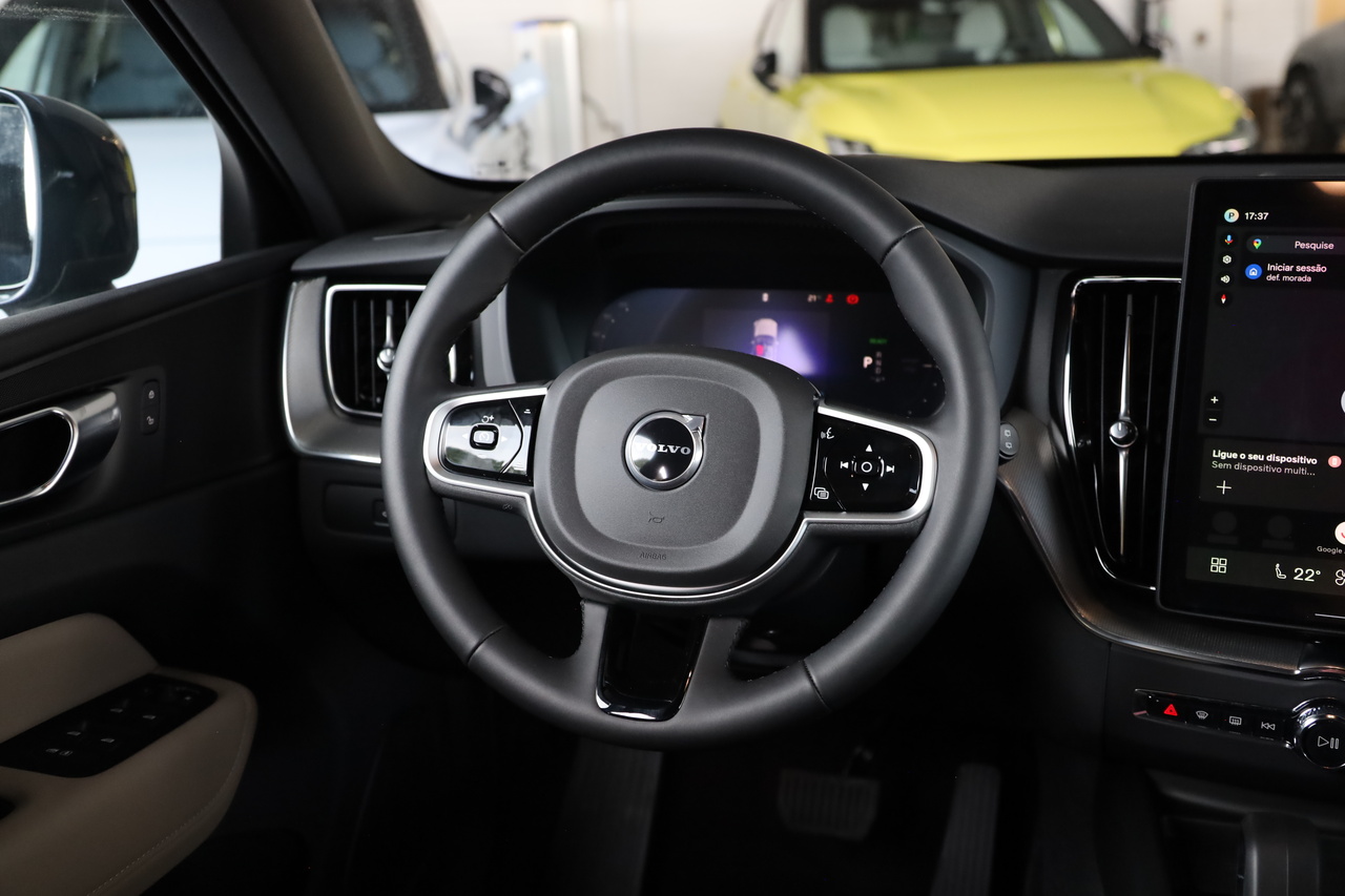 XC60 T6 Hibrido Plug-in Core 