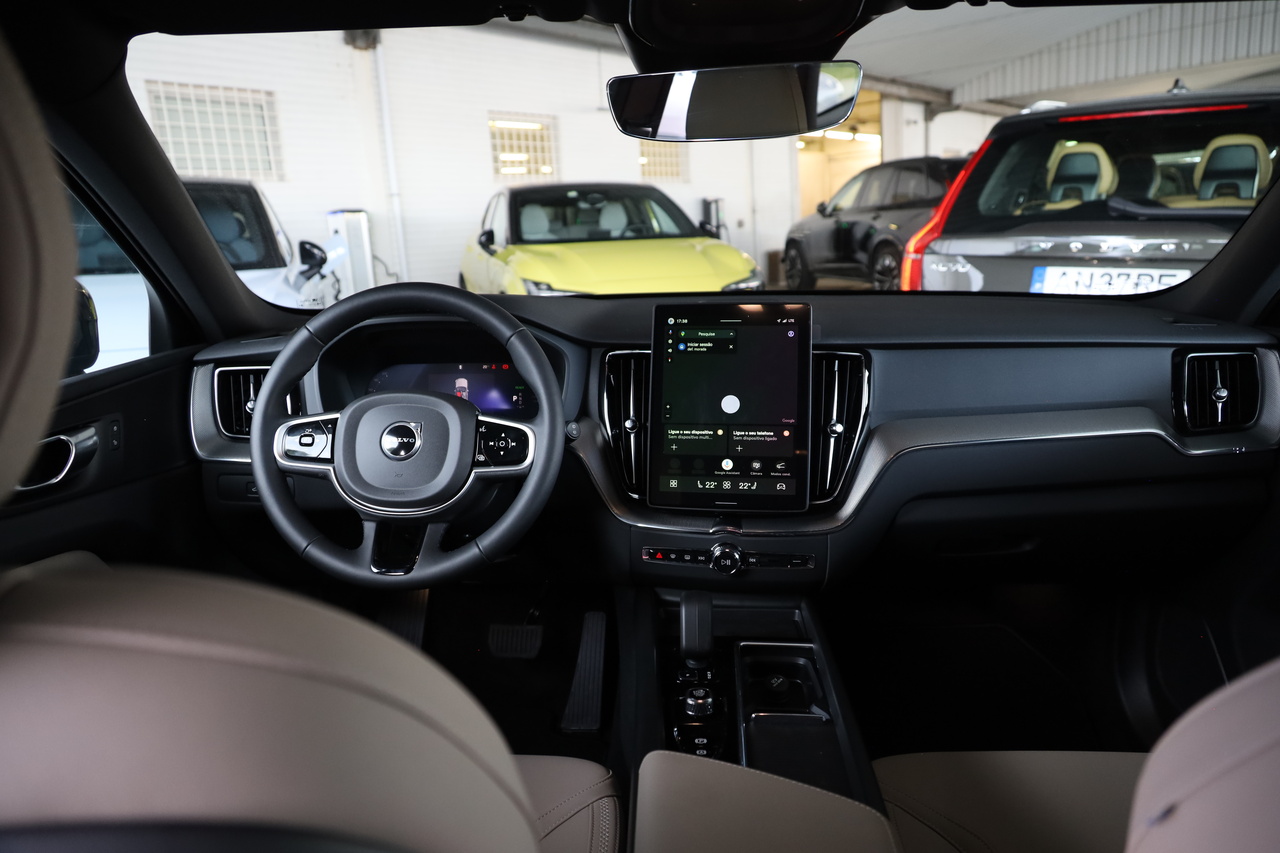 XC60 T6 Hibrido Plug-in Core 