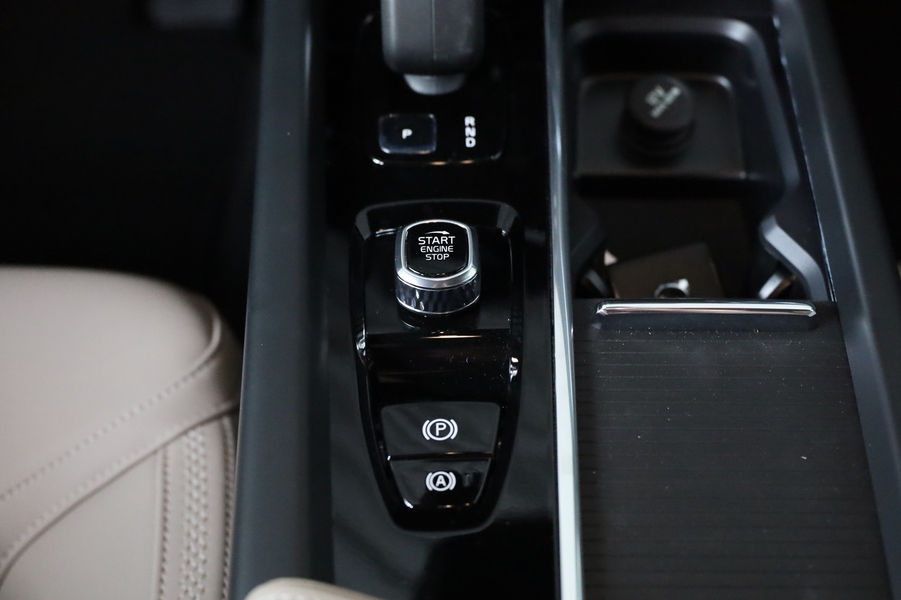 XC60 T6 Hibrido Plug-in Core 