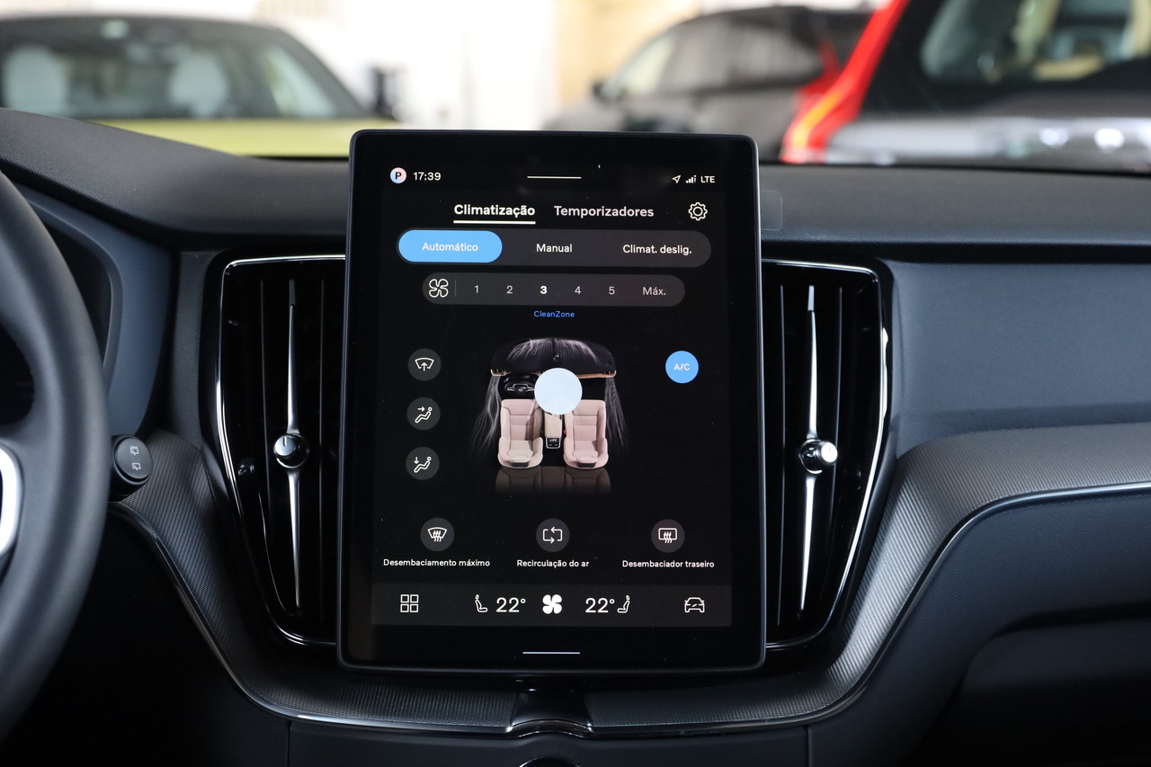 XC60 T6 Hibrido Plug-in Core 