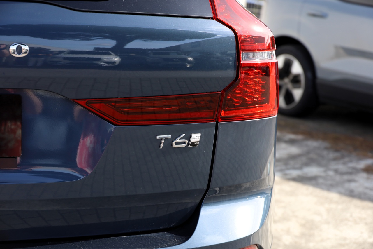 XC60 T6 Hibrido Plug-in Core 