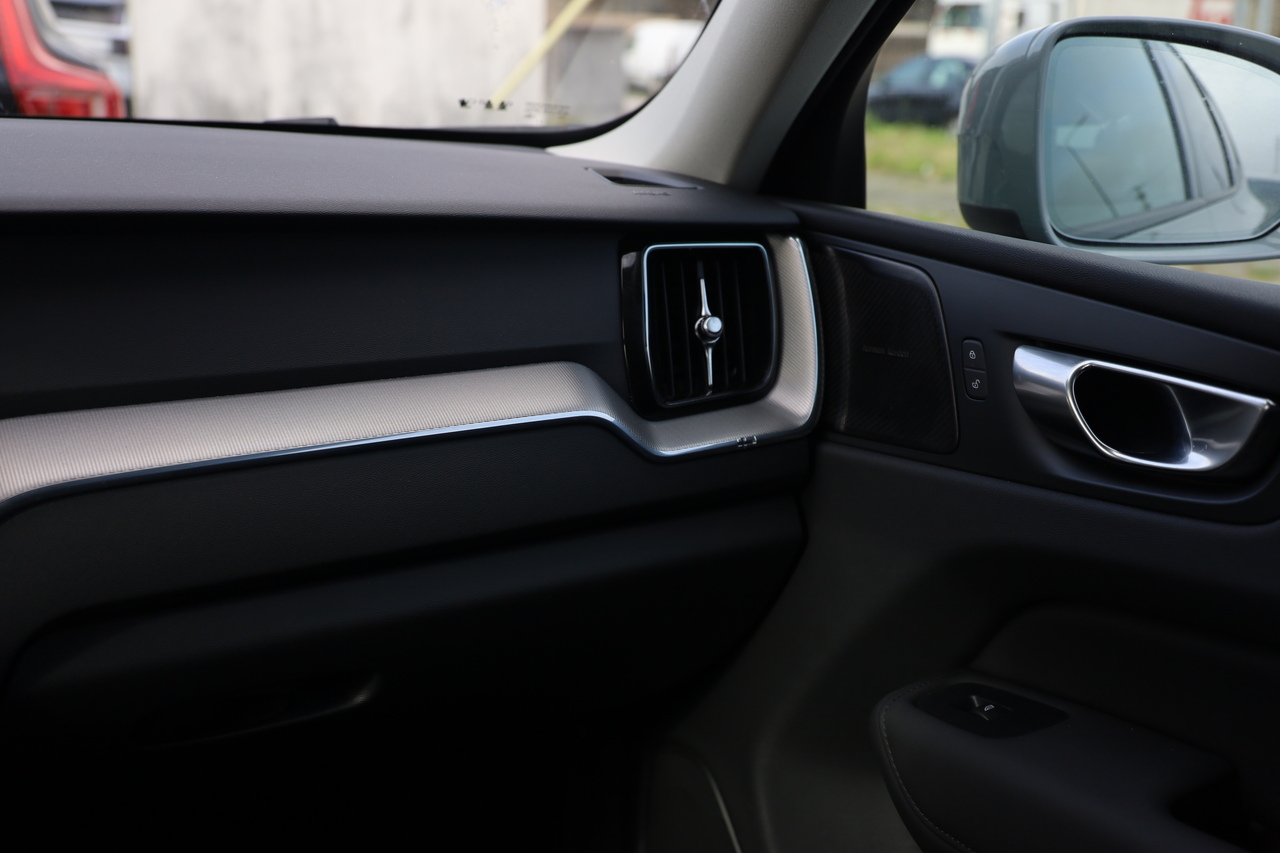 XC60 T6 Hibrido Plug-in Core Bright