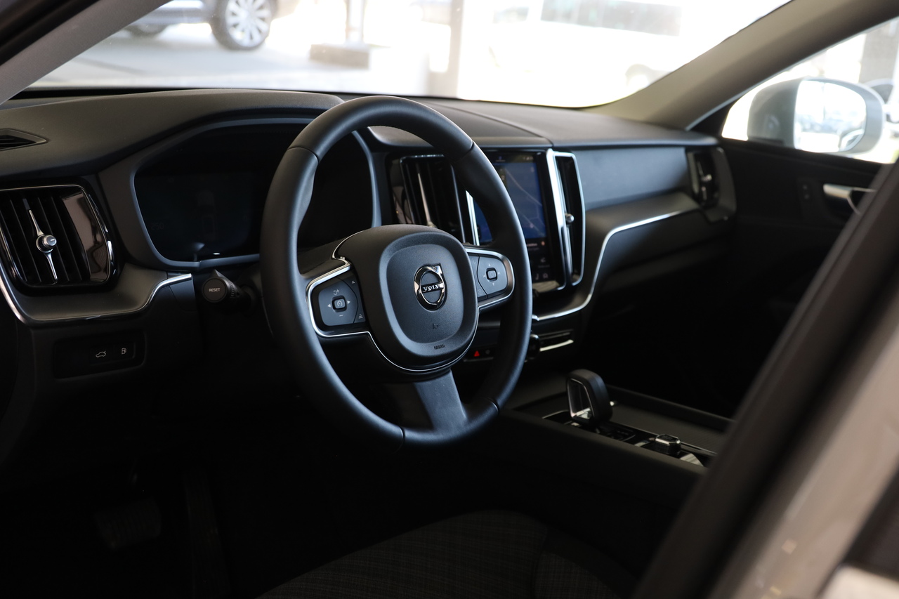 XC60 T6 Hibrido Plug-in Core Bright