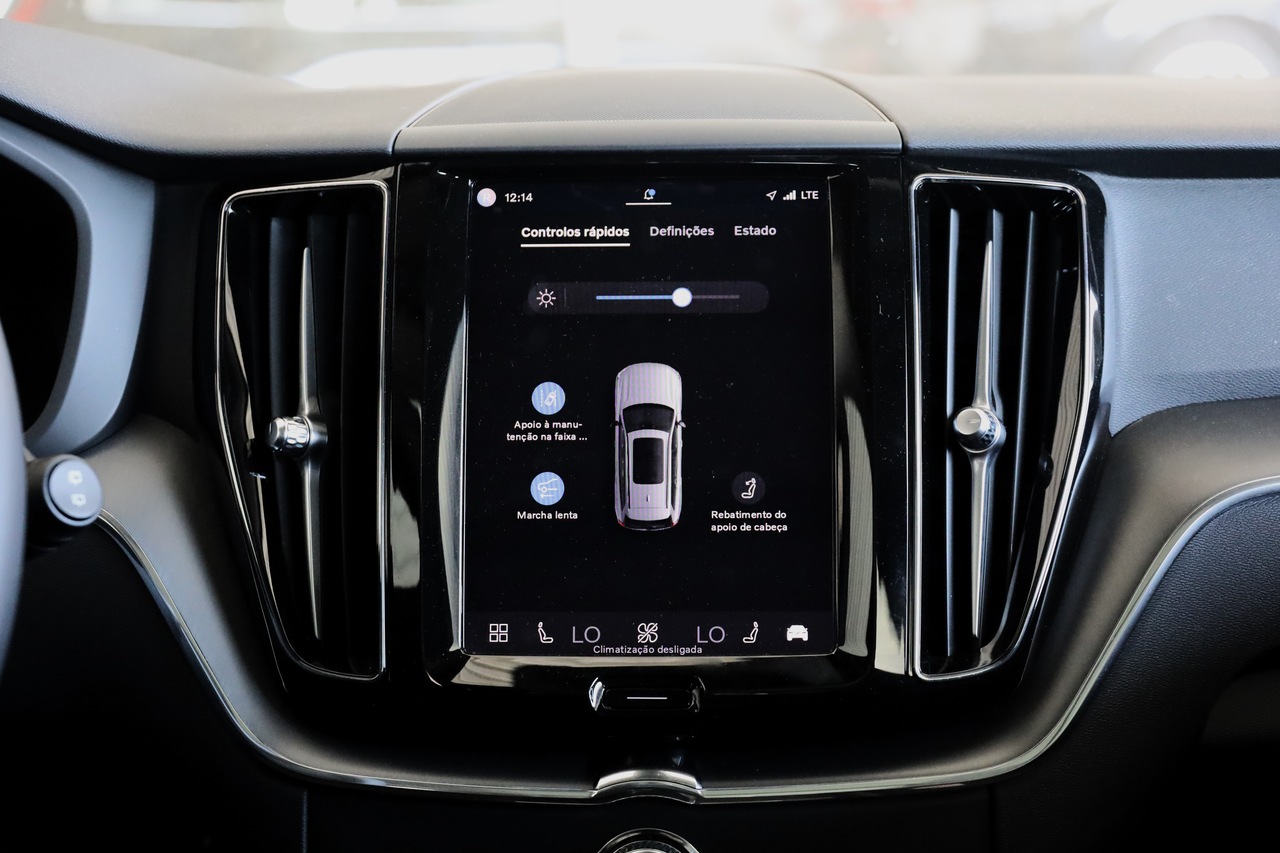 XC60 T6 Hibrido Plug-in Core Bright