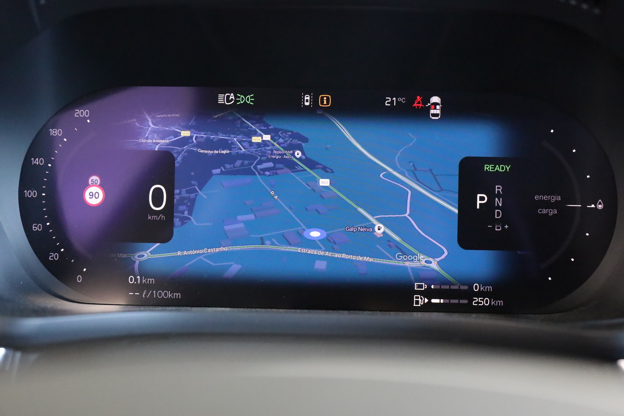 XC60 T6 Hibrido Plug-in Core Bright