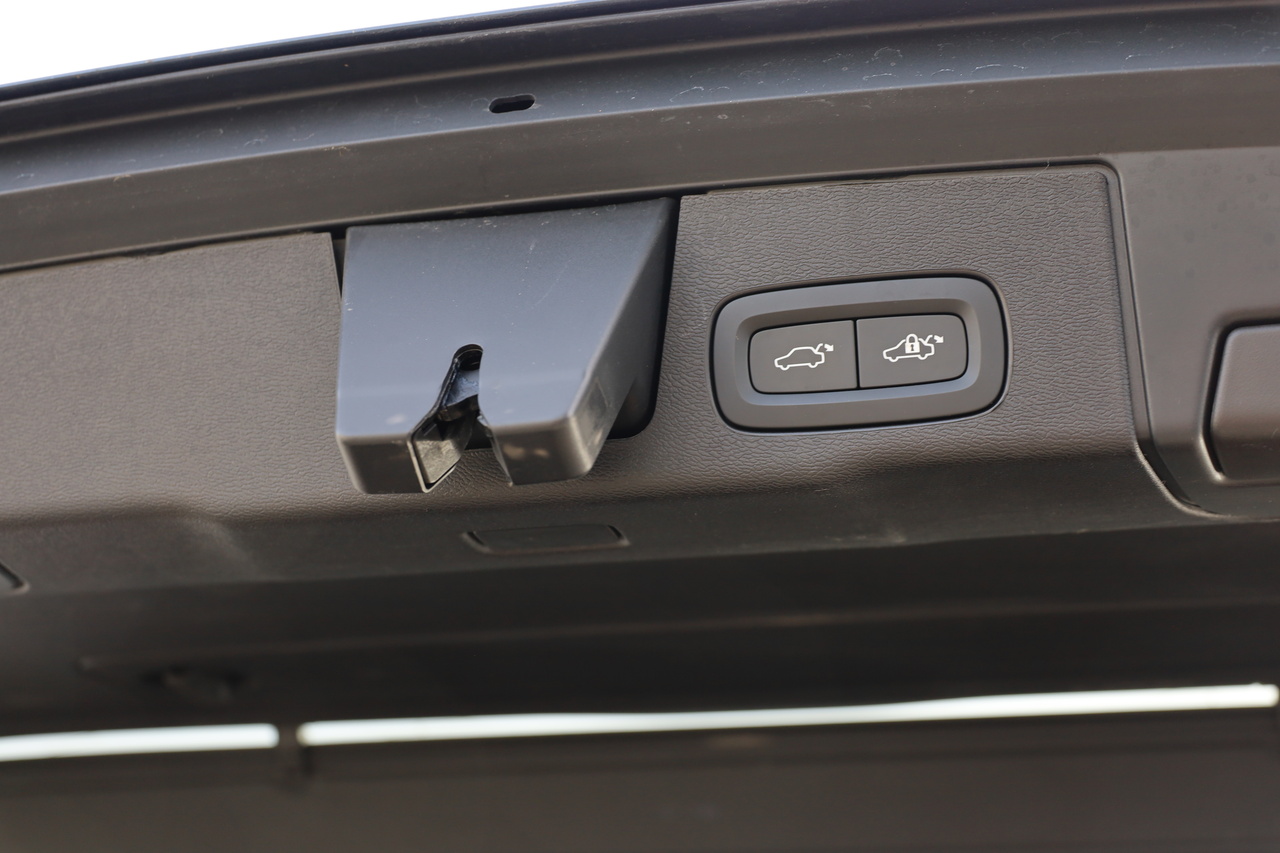 XC60 T6 Hibrido Plug-in Core