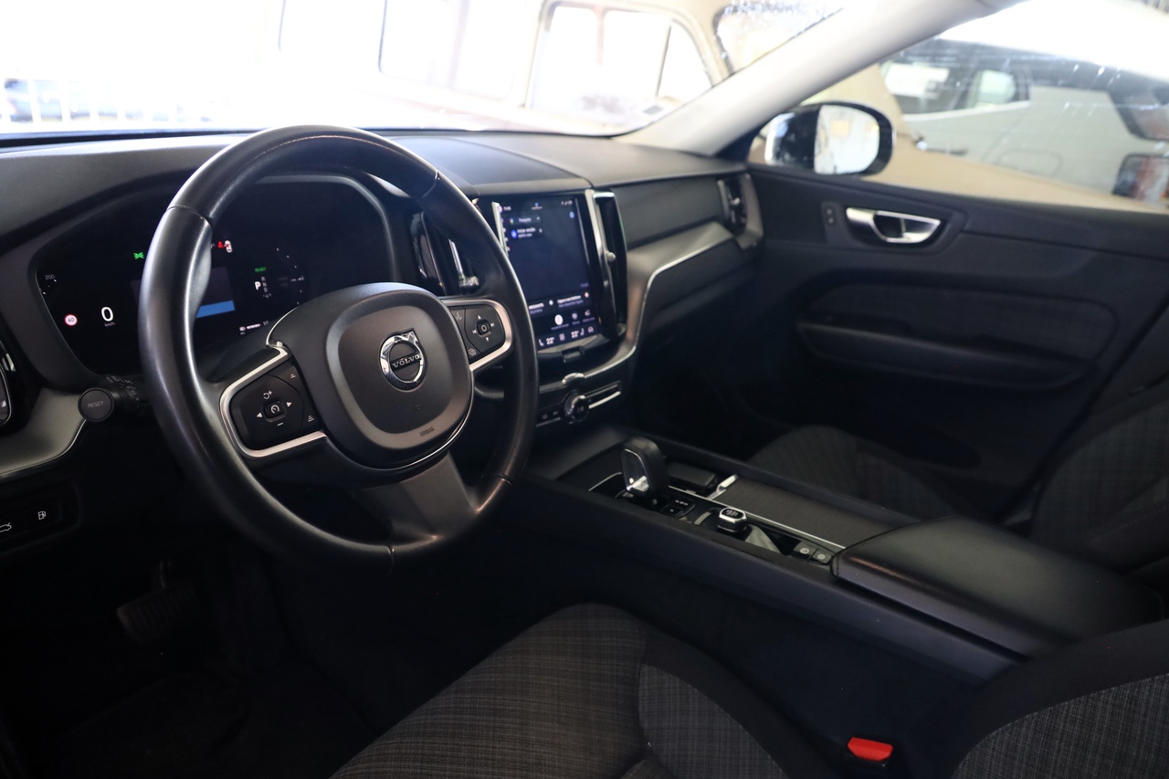 XC60 T6 Hibrido Plug-in Essential Bright