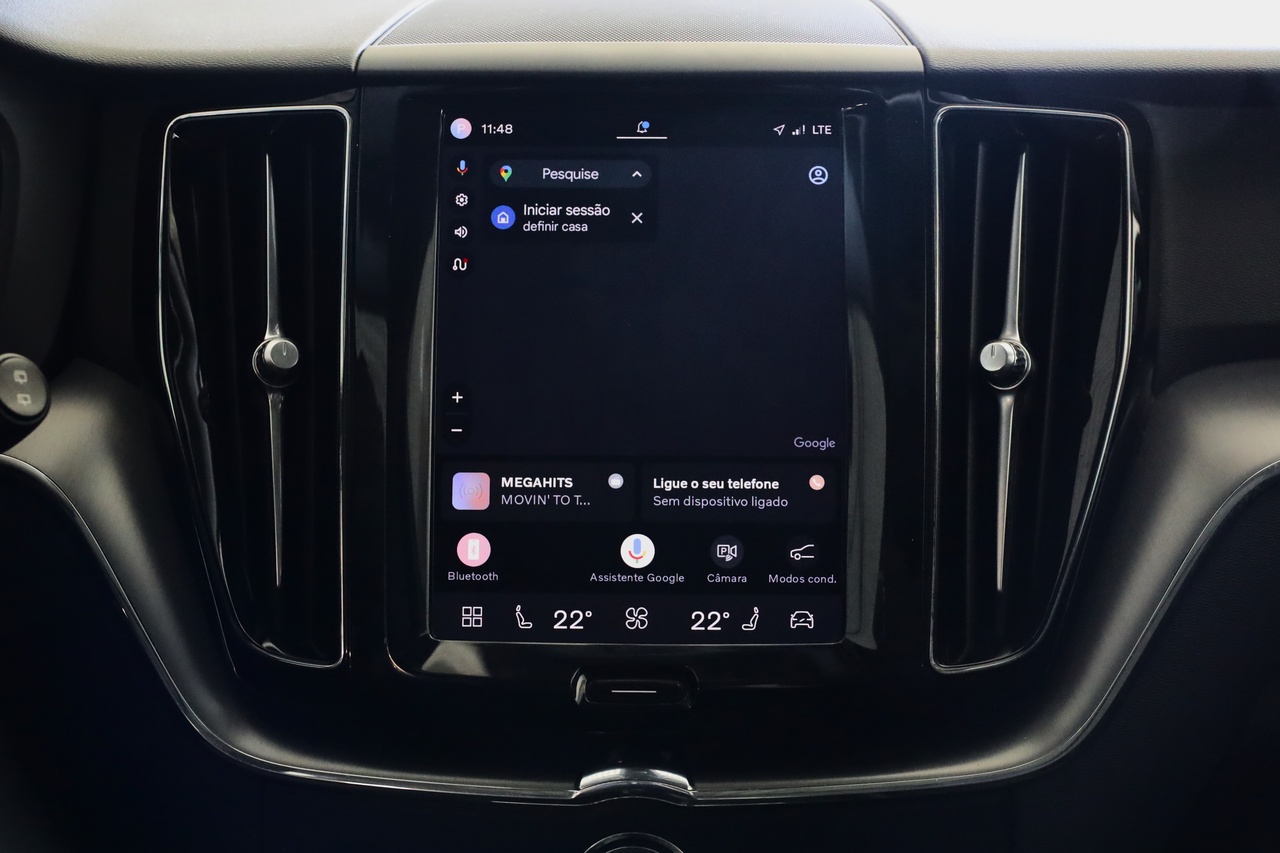 XC60 T6 Hibrido Plug-in Essential Bright