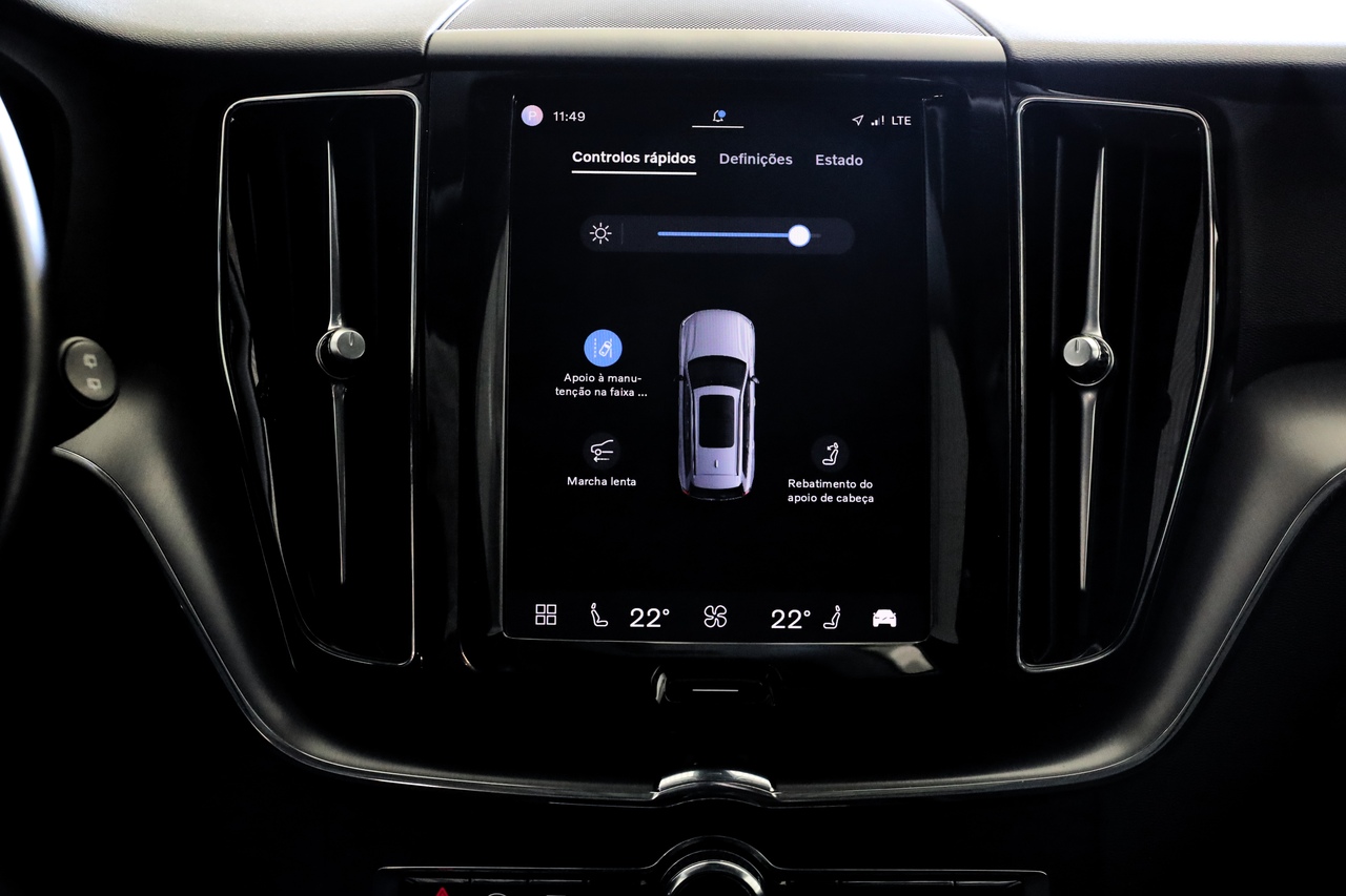 XC60 T6 Hibrido Plug-in Essential Bright