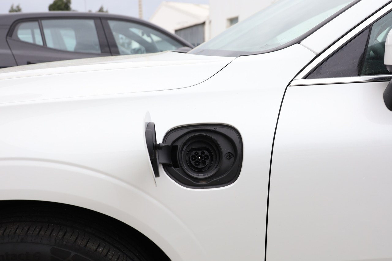XC60 T6 Hibrido Plug-in Plus Bright