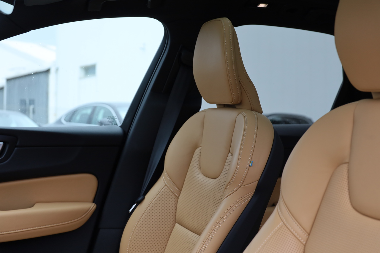 XC60 T6 Hibrido Plug-in Plus Bright