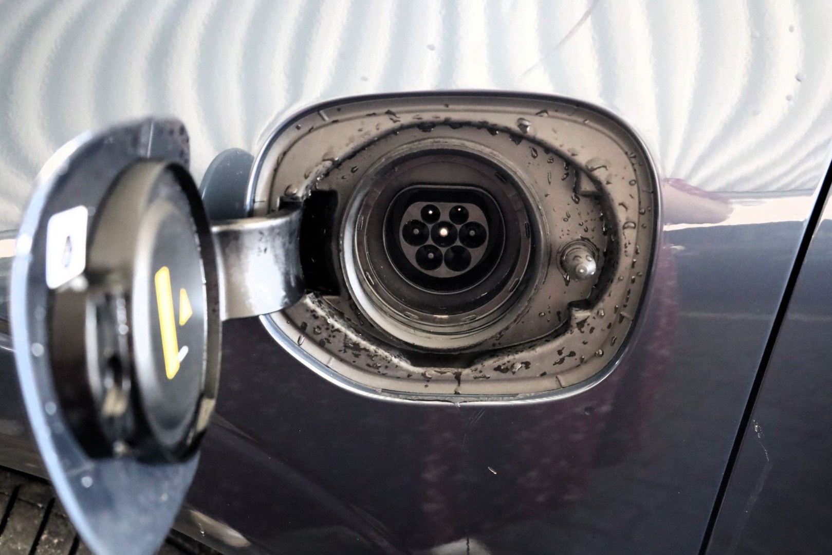 XC60 T6 Hibrido Plug-in Plus Bright