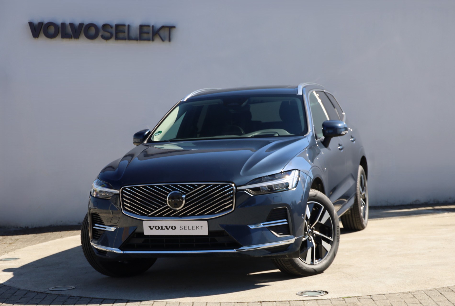XC60 T6 Hibrido Plug-in Plus Bright