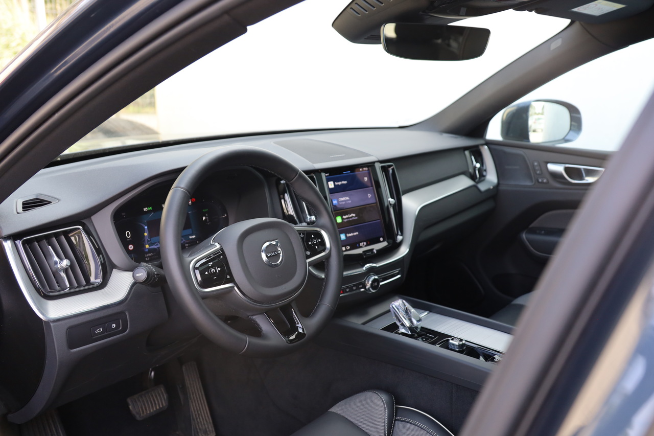 XC60 T6 Hibrido Plug-in Plus Bright