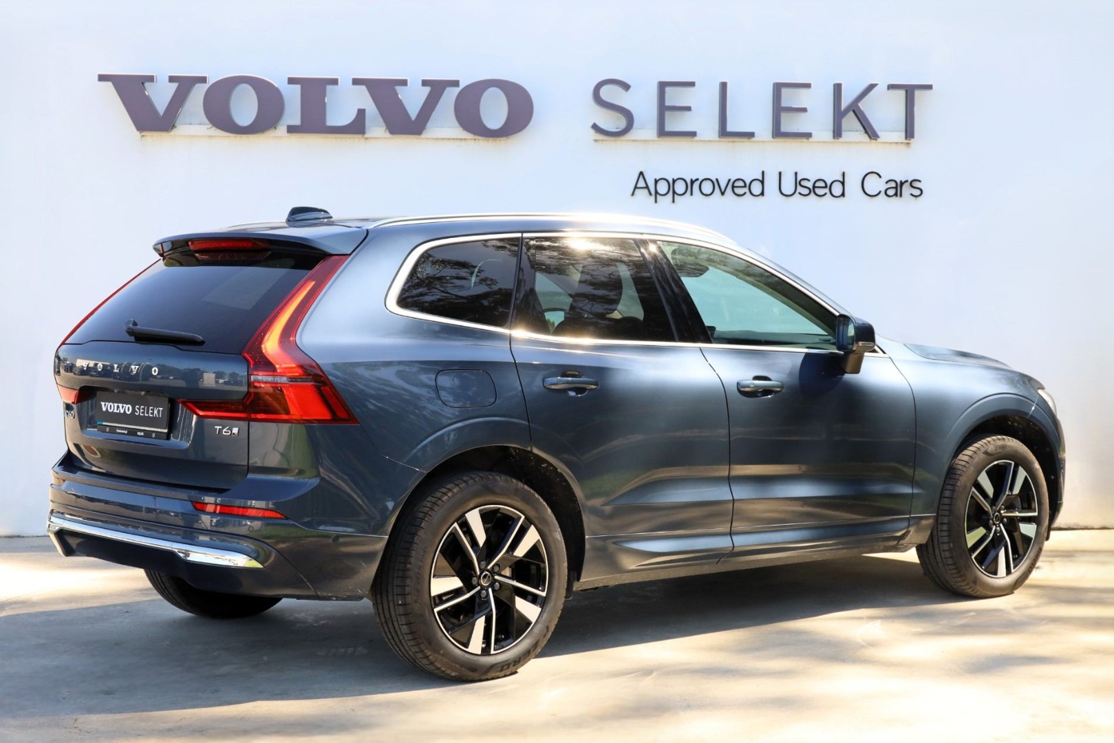 XC60 T6 Hibrido Plug-in Plus Bright