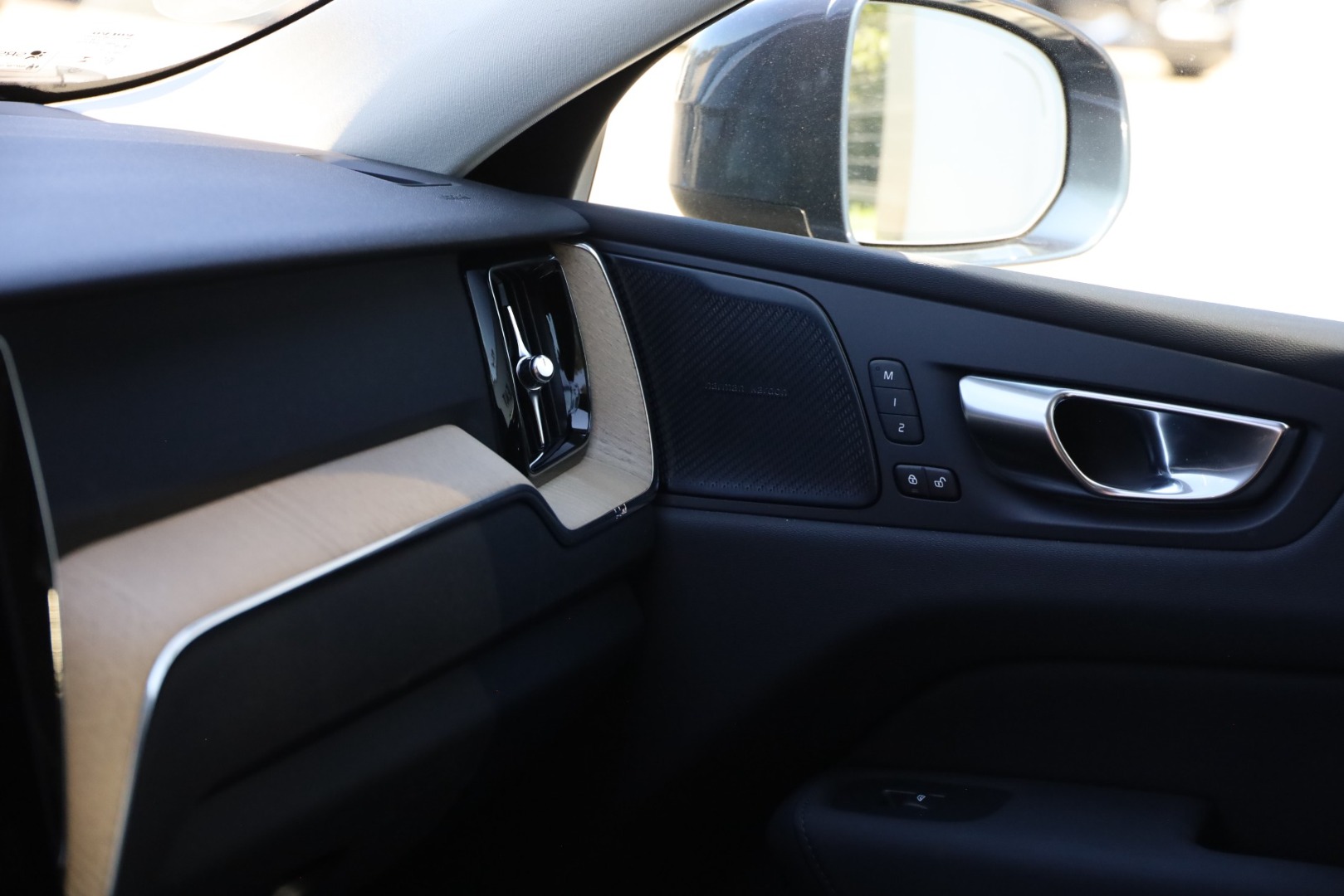XC60 T6 Hibrido Plug-in Plus Bright