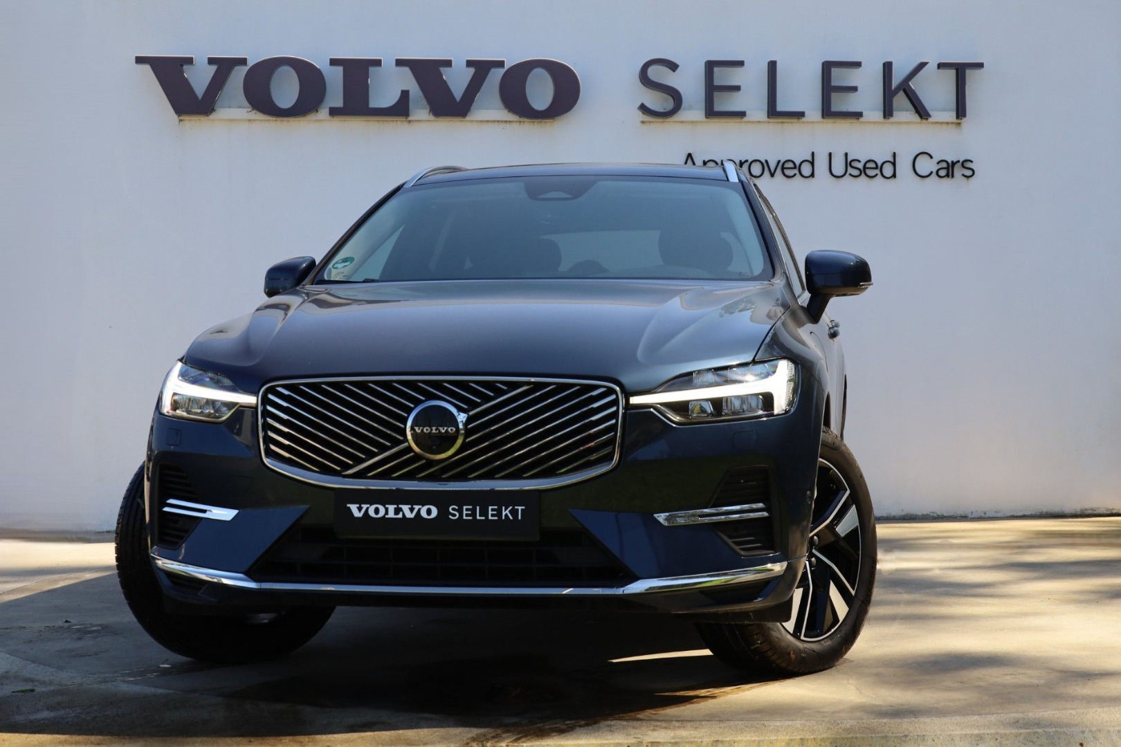 XC60 T6 Hibrido Plug-in Plus Bright