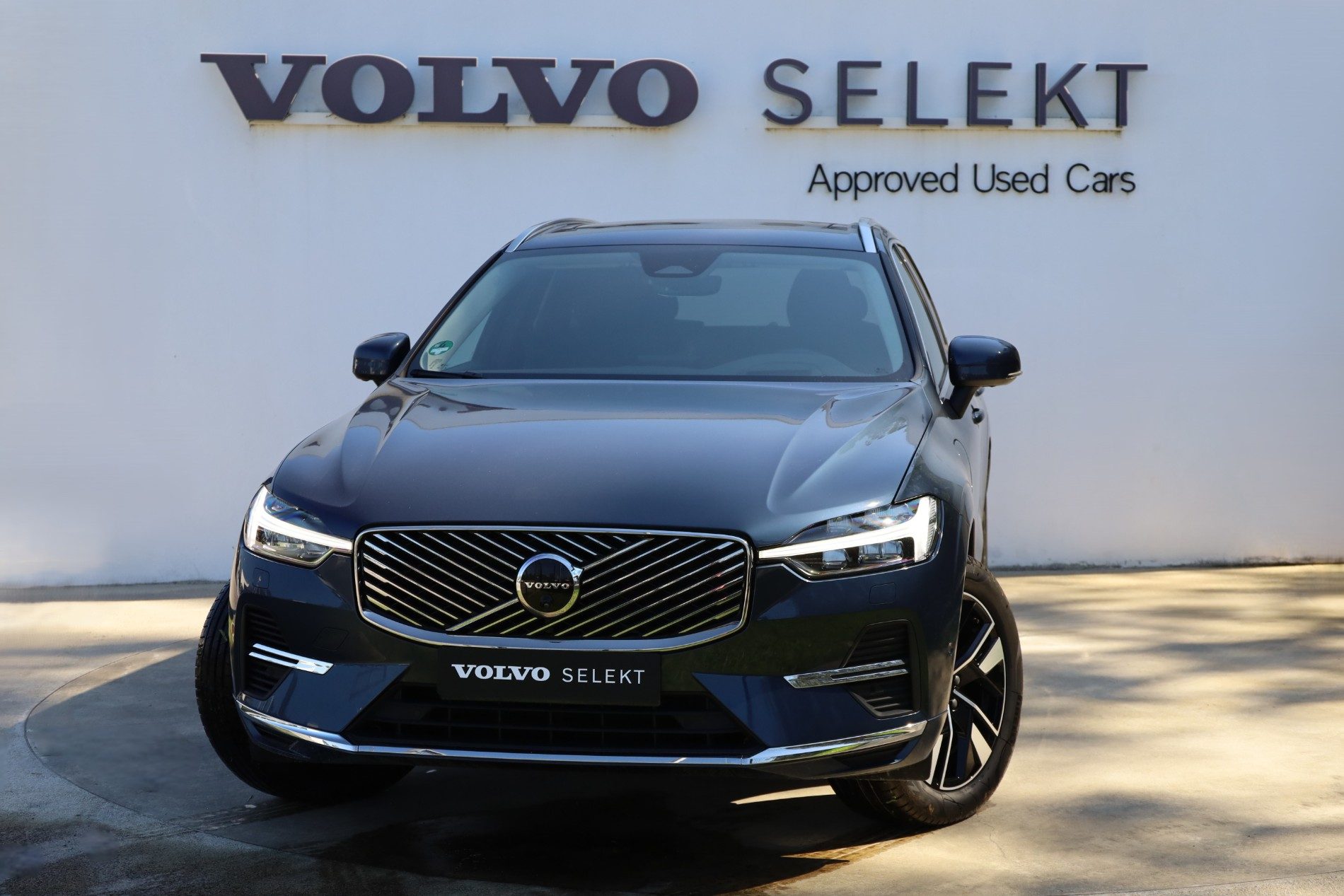 XC60 T6 Hibrido Plug-in Plus Bright