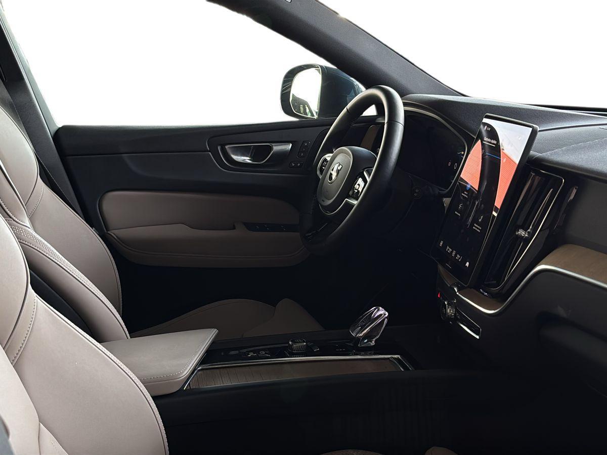 XC60 T6 Hibrido Plug-in Plus Bright