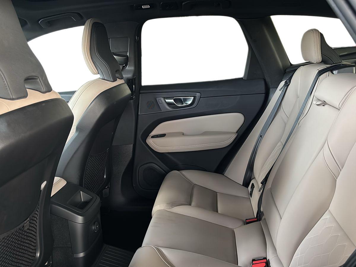 XC60 T6 Hibrido Plug-in Plus Bright