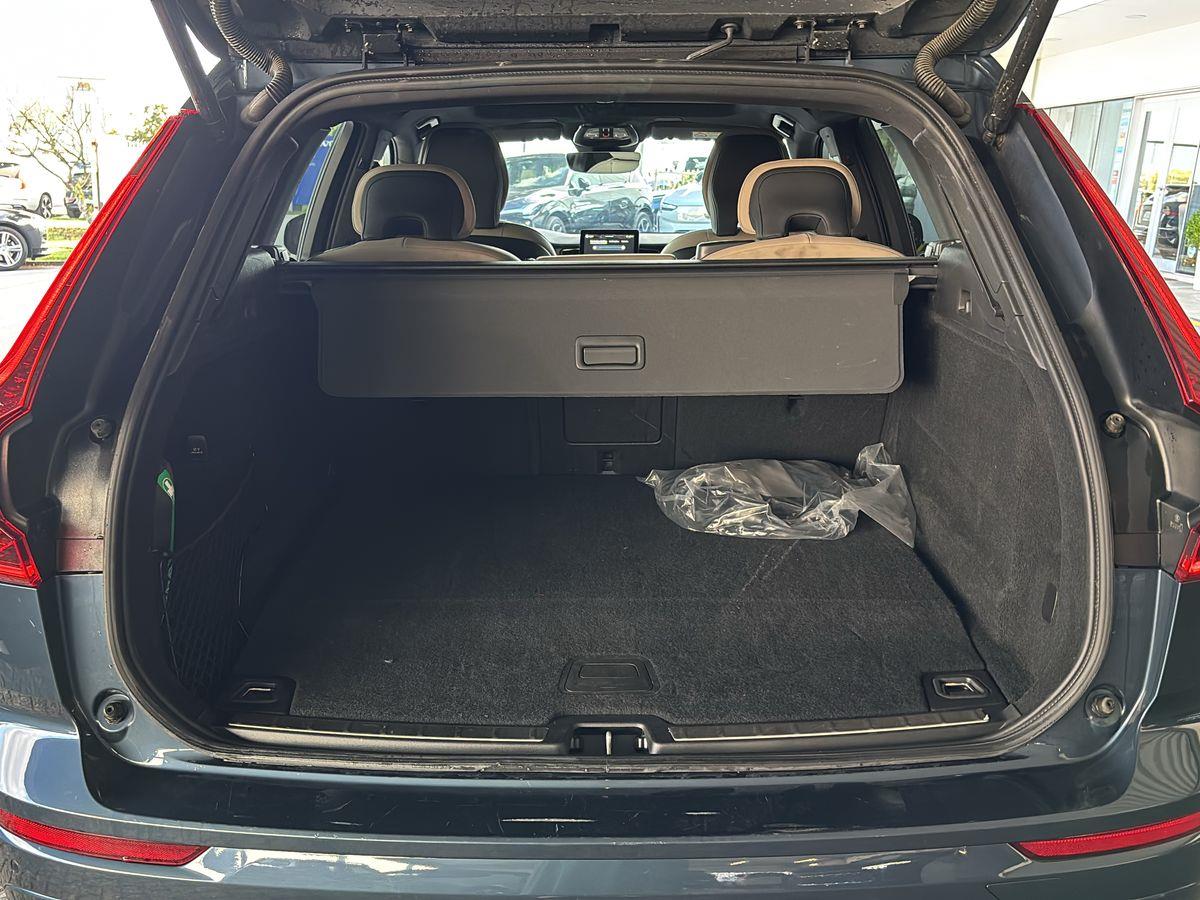 XC60 T6 Hibrido Plug-in Plus Bright