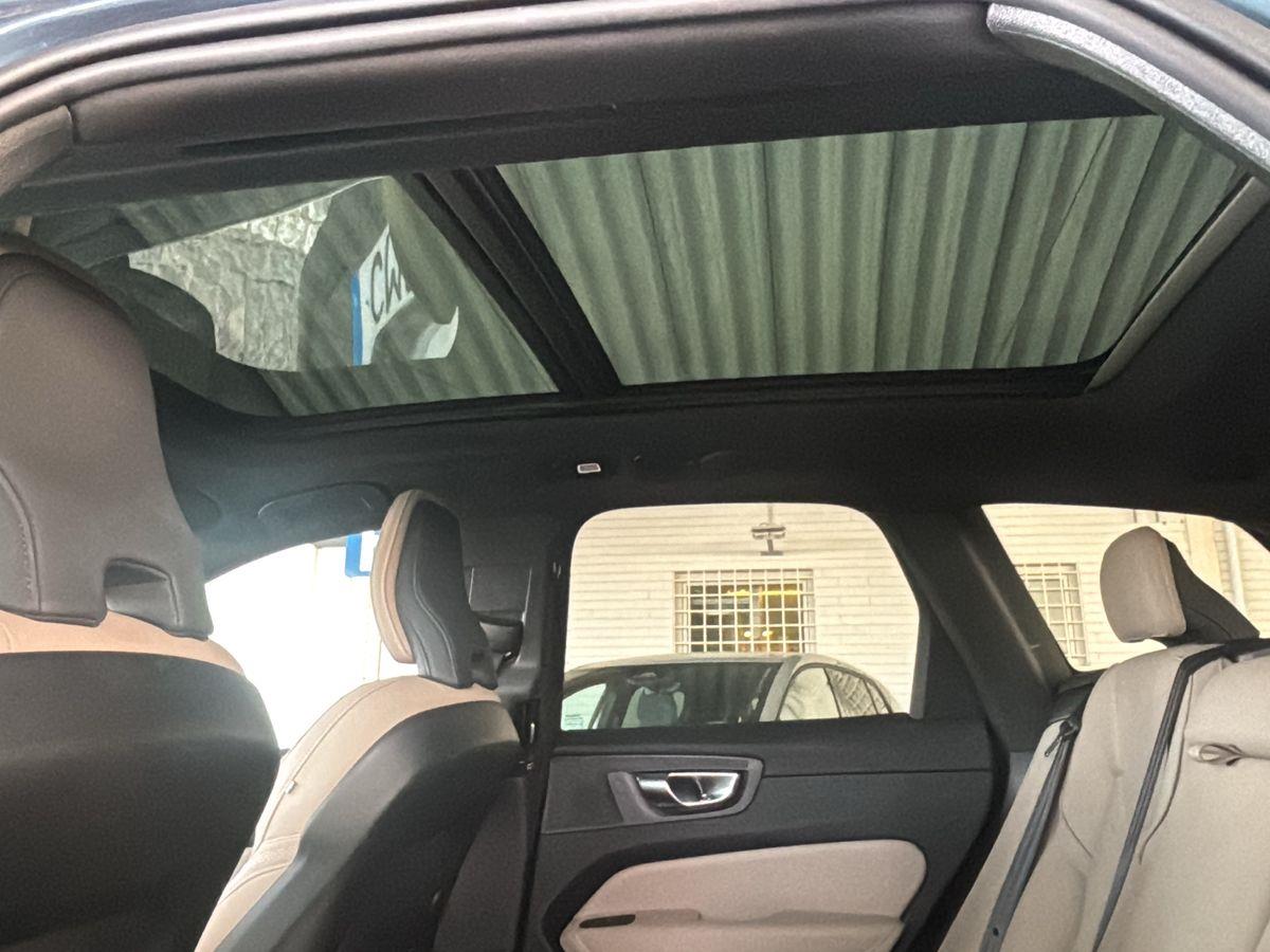 XC60 T6 Hibrido Plug-in Plus Bright