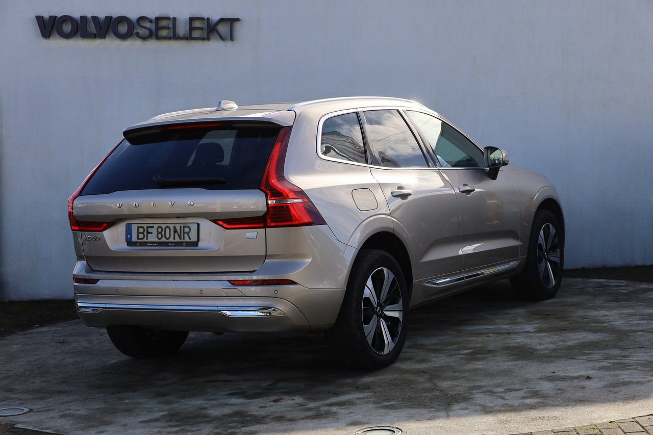 XC60 T6 Hibrido Plug-in Plus Bright 