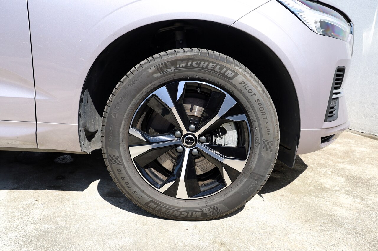 XC60 T6 Hibrido Plug-in Plus Bright