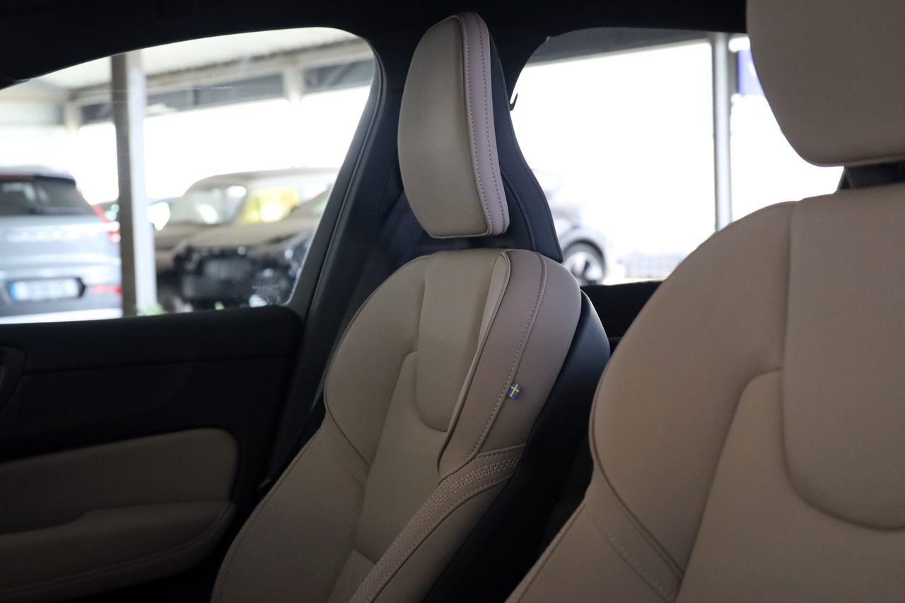 XC60 T6 Hibrido Plug-in Plus Bright