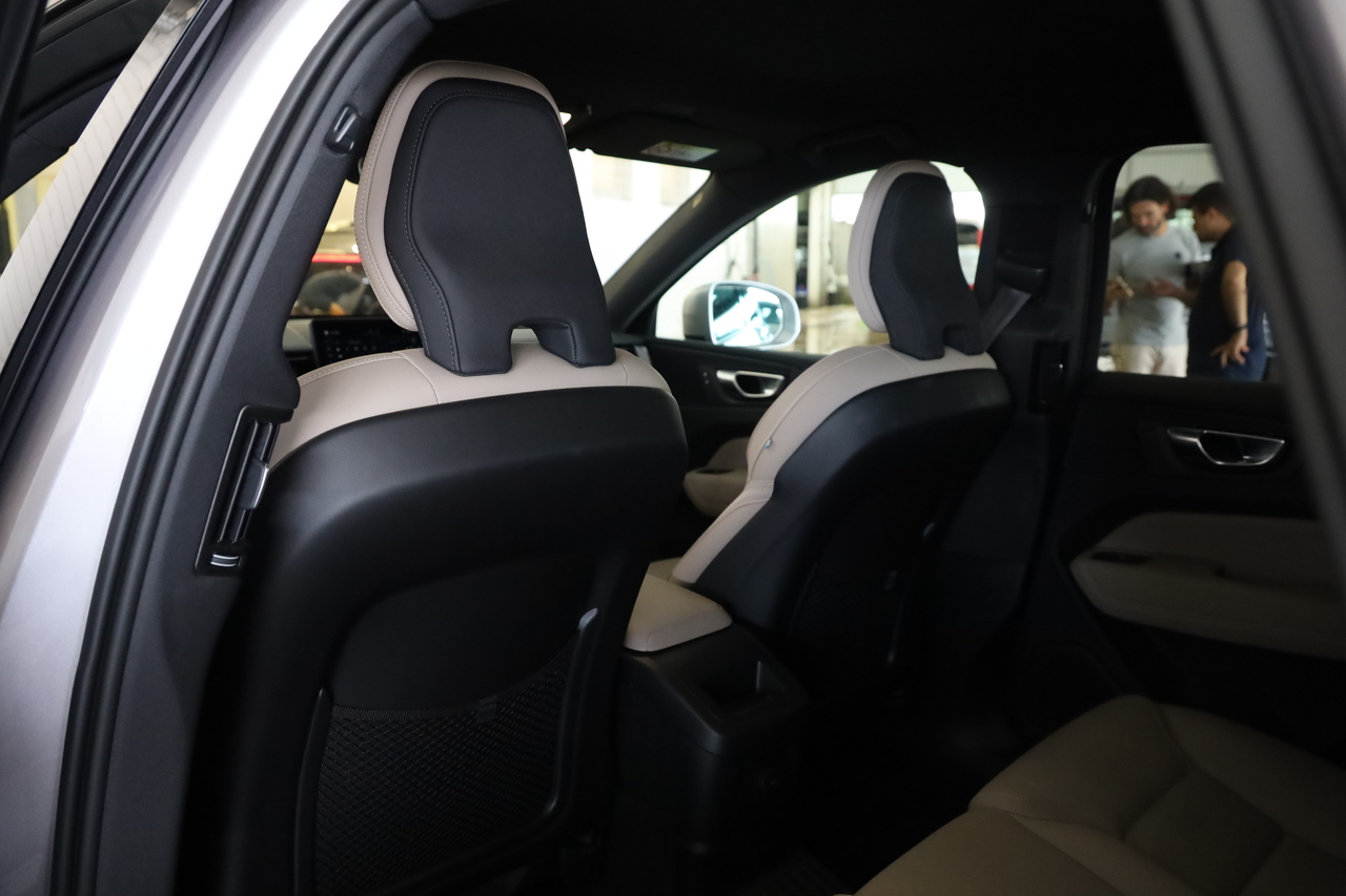 XC60 T6 Hibrido Plug-in Plus Bright
