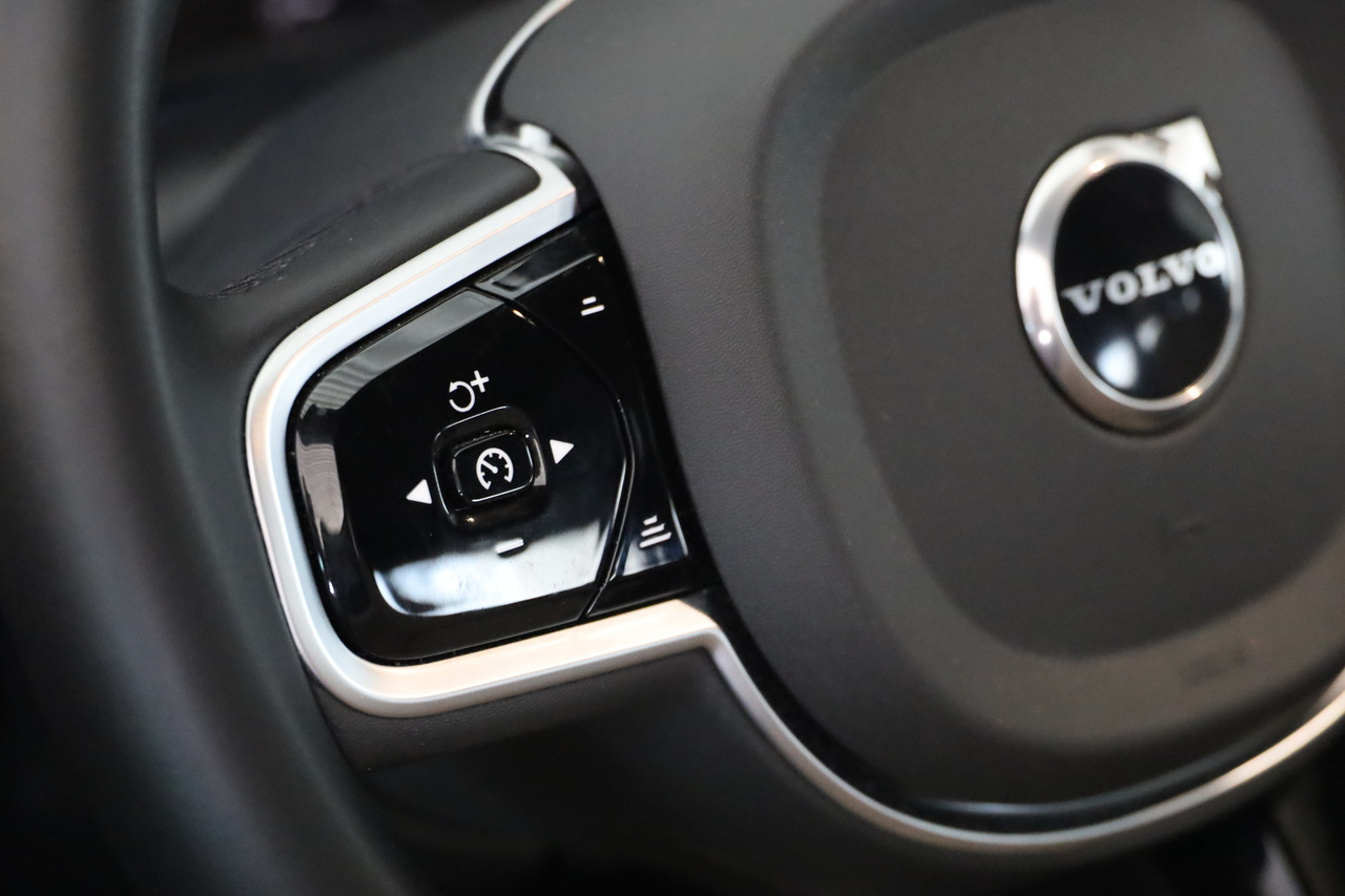 XC60 T6 Hibrido Plug-in Plus Bright