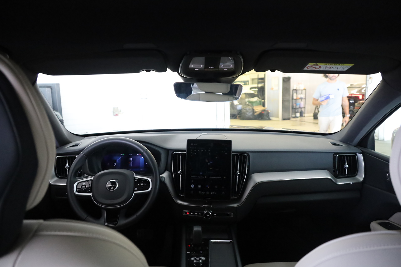 XC60 T6 Hibrido Plug-in Plus Bright