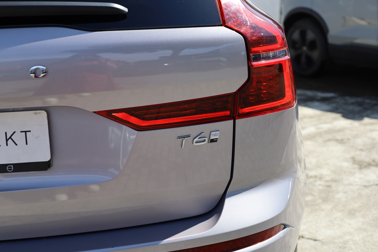 XC60 T6 Hibrido Plug-in Plus Bright
