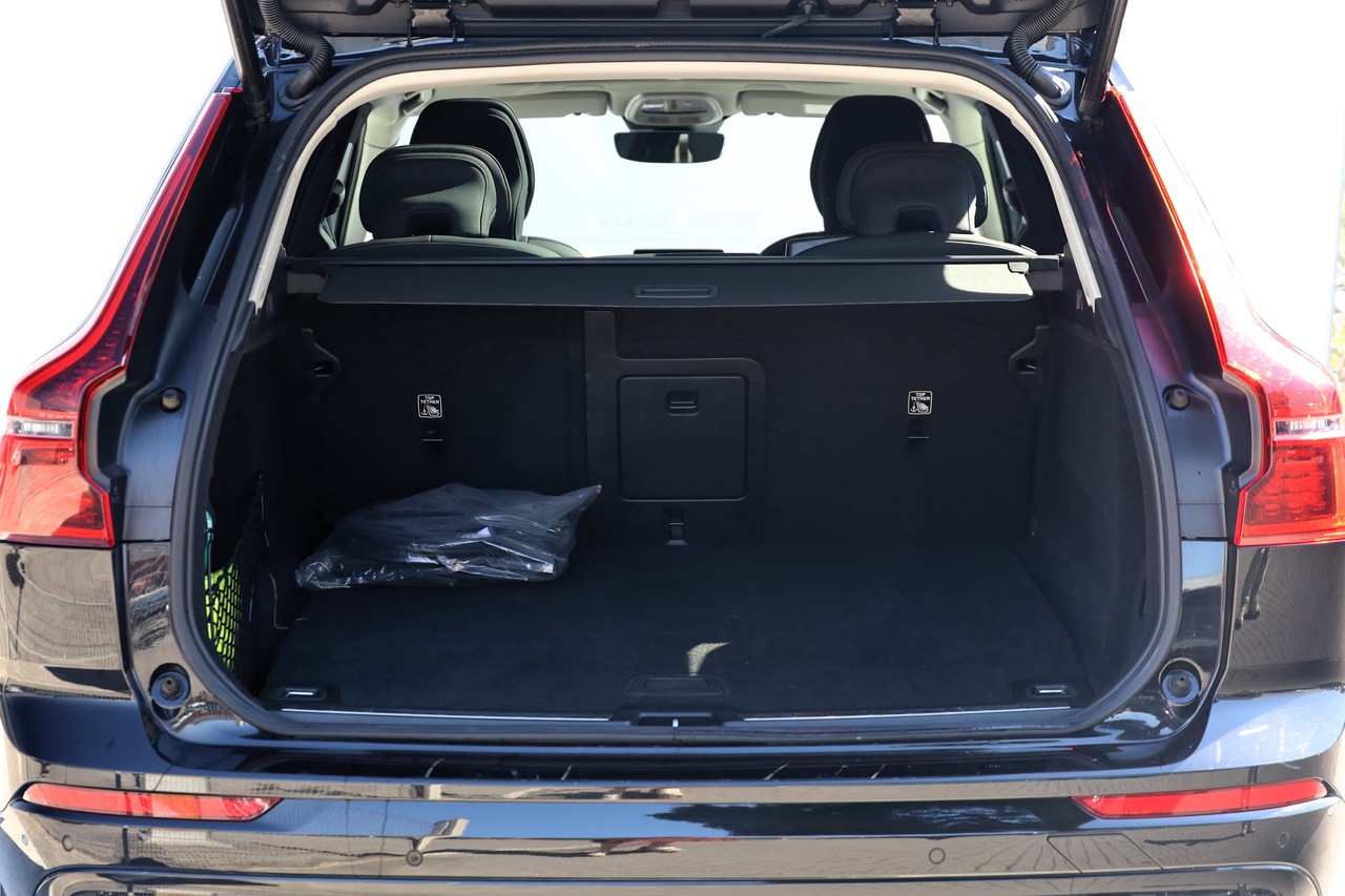 XC60 T6 Hibrido Plug-in Plus Bright