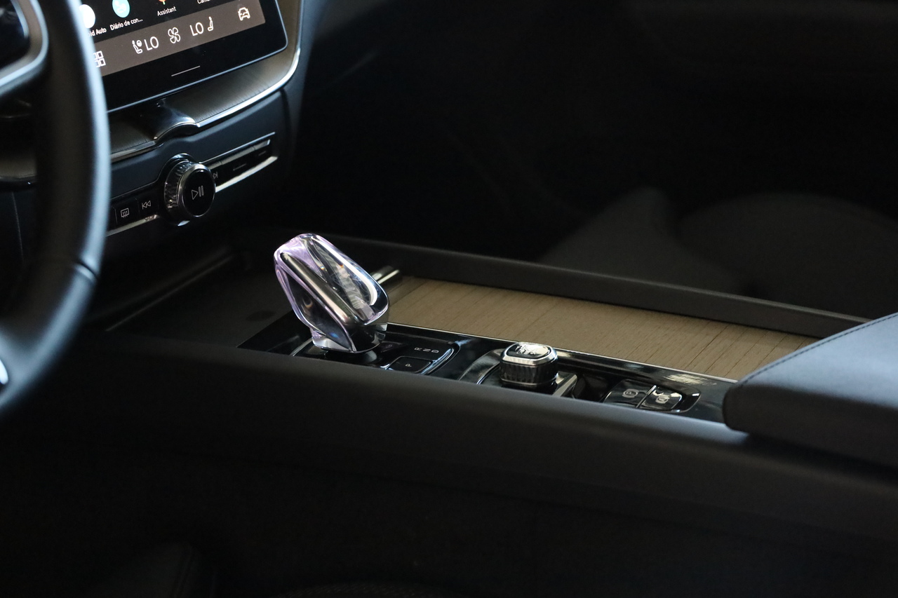 XC60 T6 Hibrido Plug-in Plus Bright
