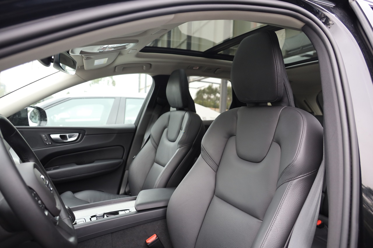 XC60 T6 Hibrido Plug-in Plus Dark