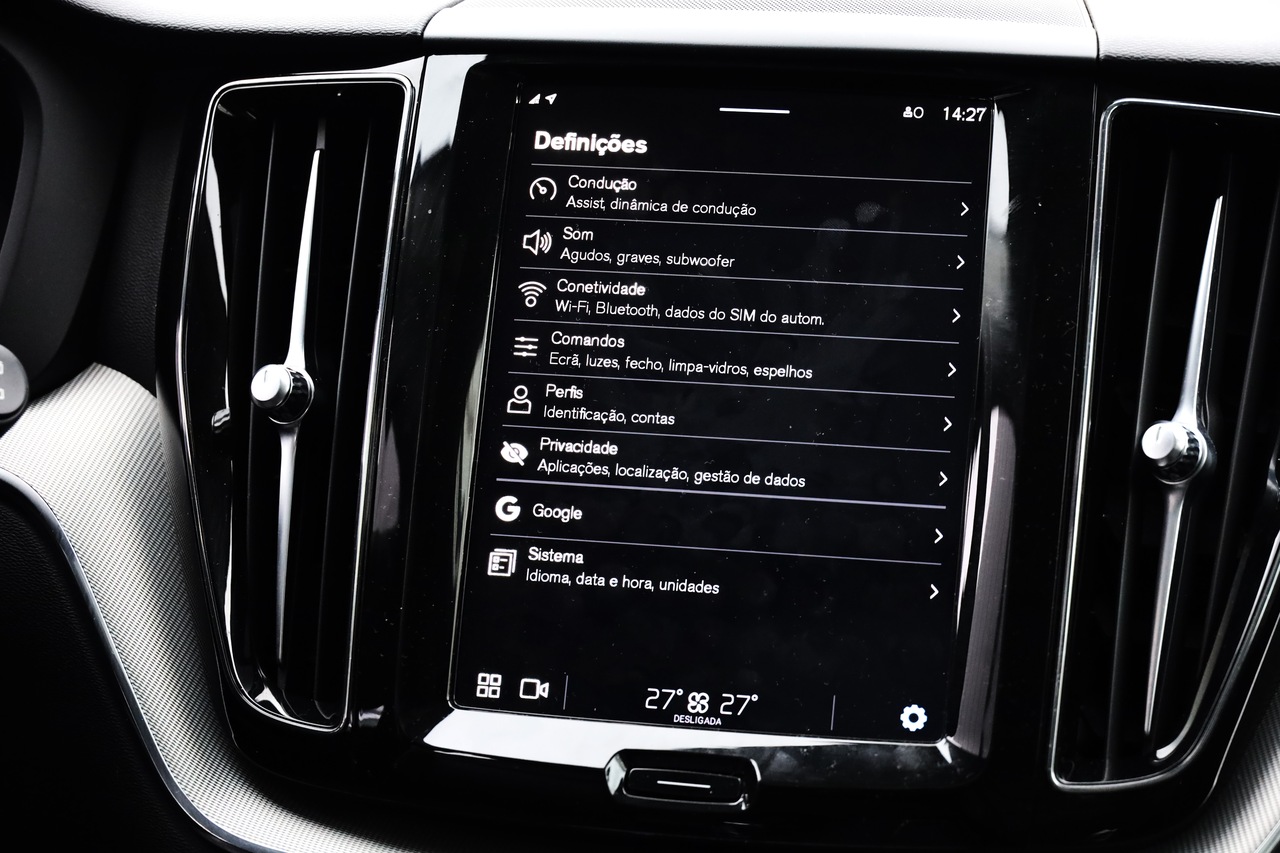 XC60 T6 Hibrido Plug-in Plus Dark