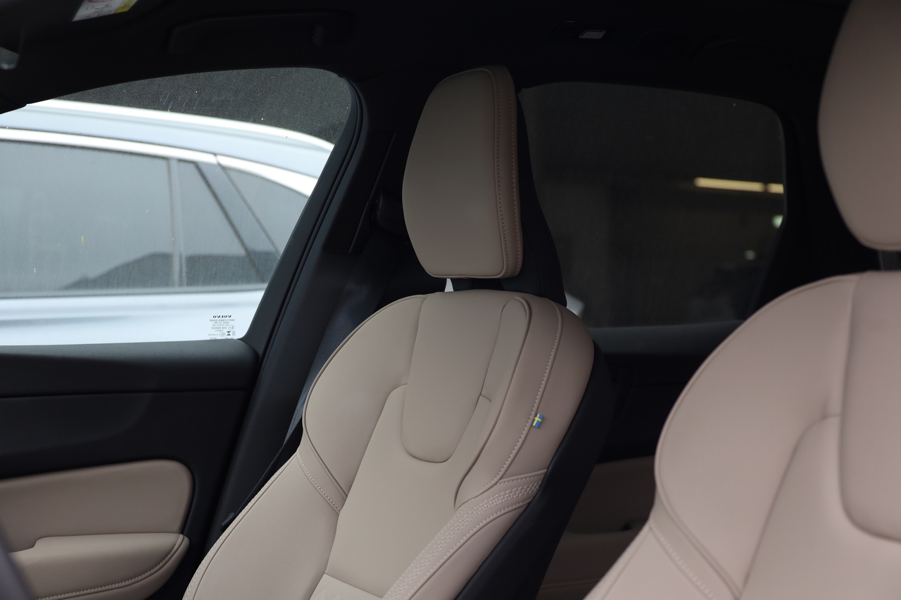 XC60 T6 Hibrido Plug-in Plus Dark