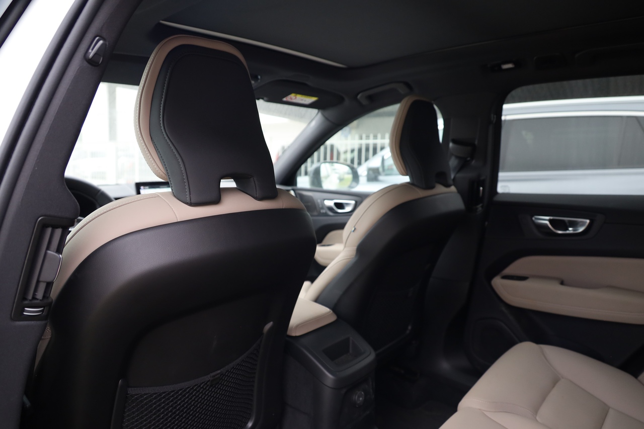 XC60 T6 Hibrido Plug-in Plus Dark