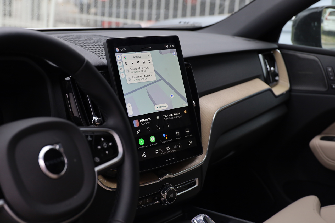 XC60 T6 Hibrido Plug-in Plus Dark