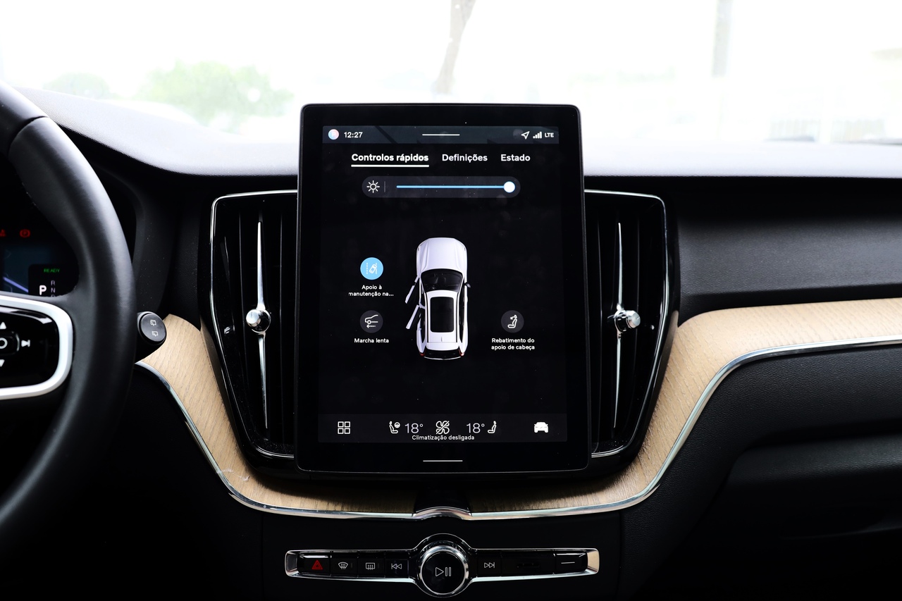 XC60 T6 Hibrido Plug-in Plus Dark