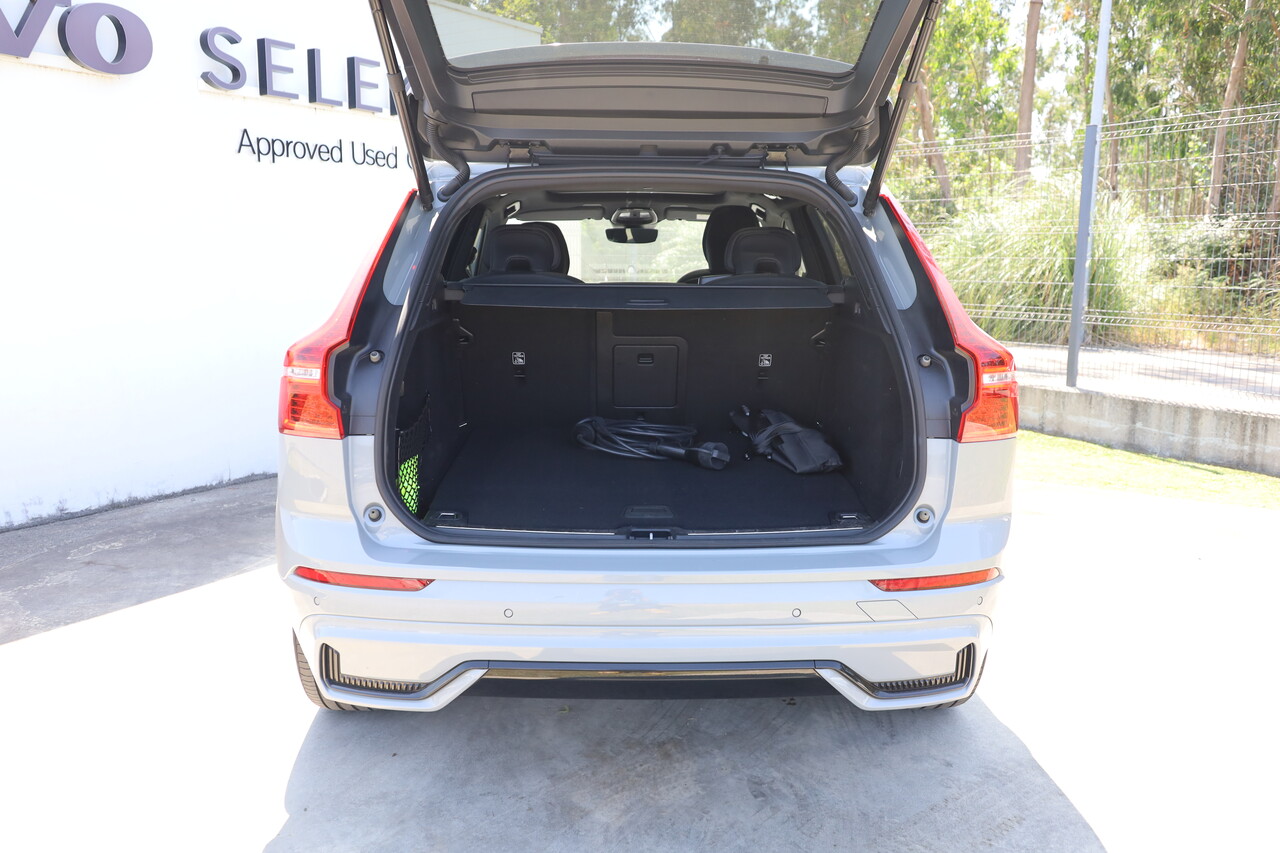 XC60 T6 Hibrido Plug-in Plus Dark