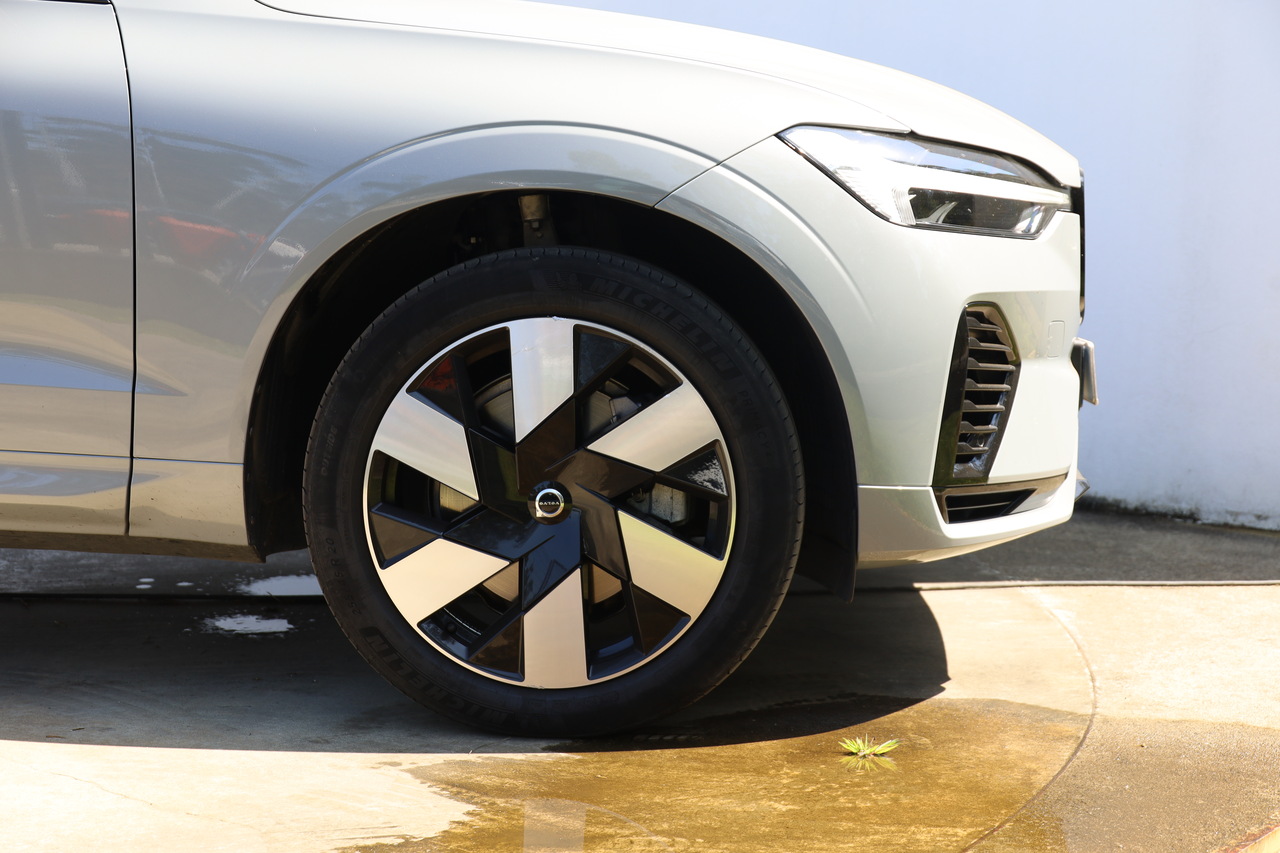 XC60 T6 Hibrido Plug-in Plus Dark