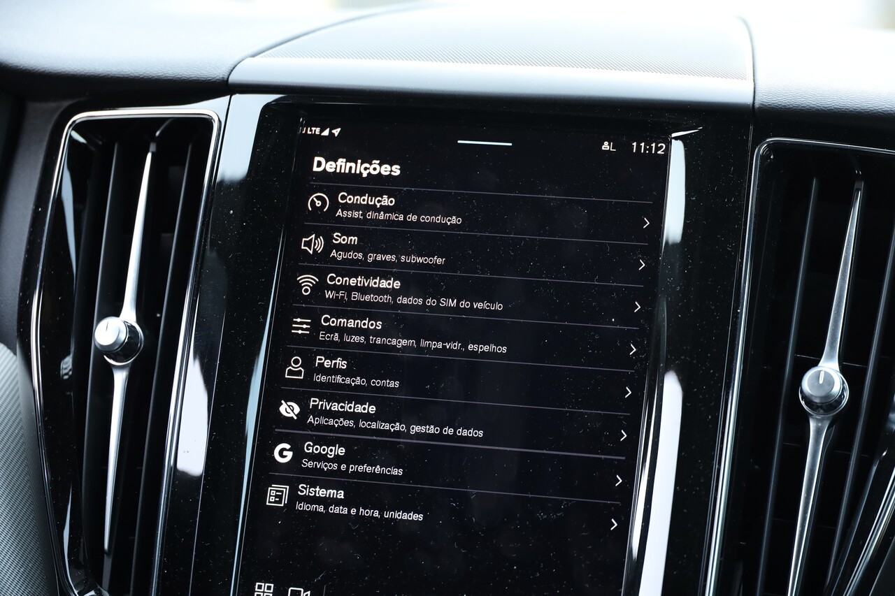 XC60 T6 Hibrido Plug-in Plus Dark