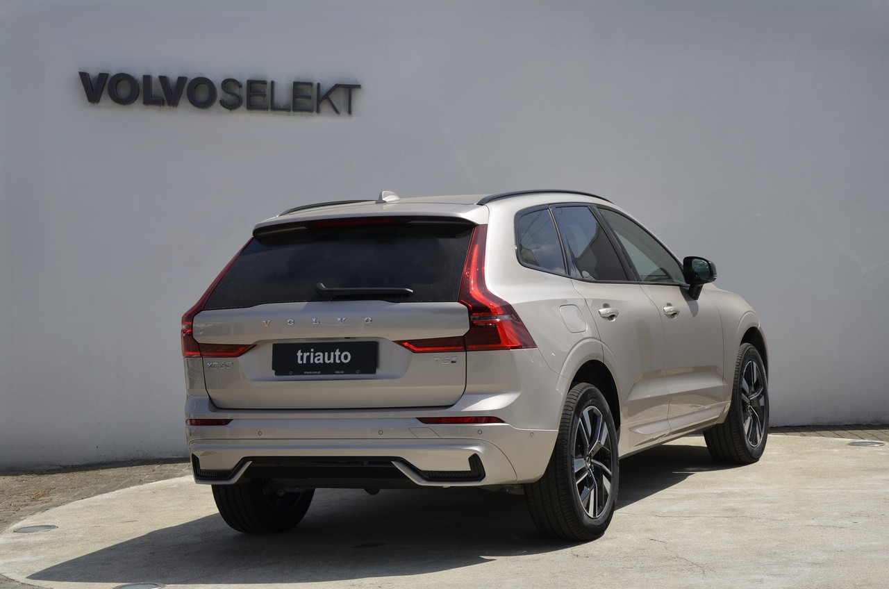 XC60 T6 Hibrido Plug-in Plus Dark